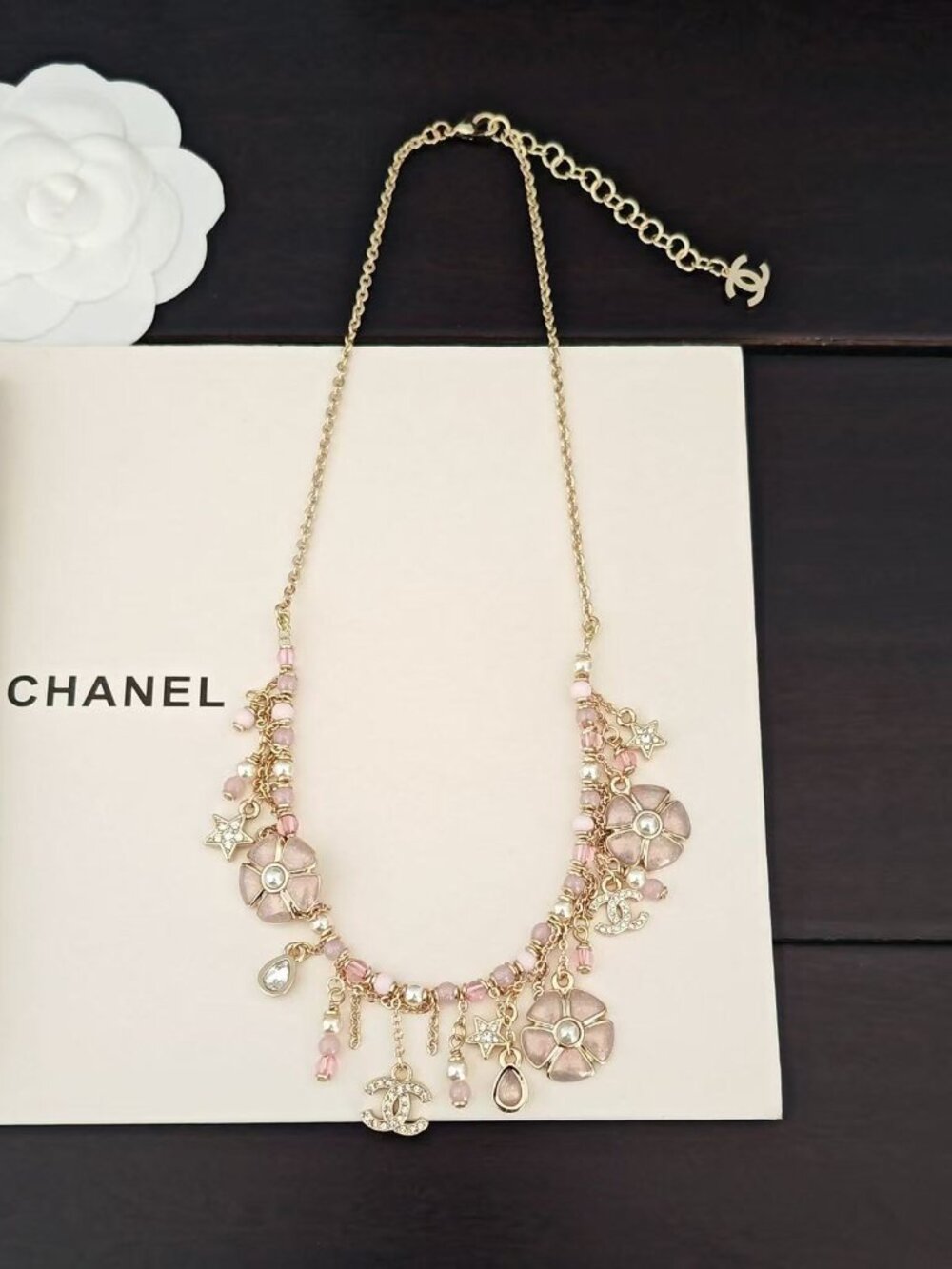 ❤️Chanel Light Gold Powder Flower Beaded Necklace